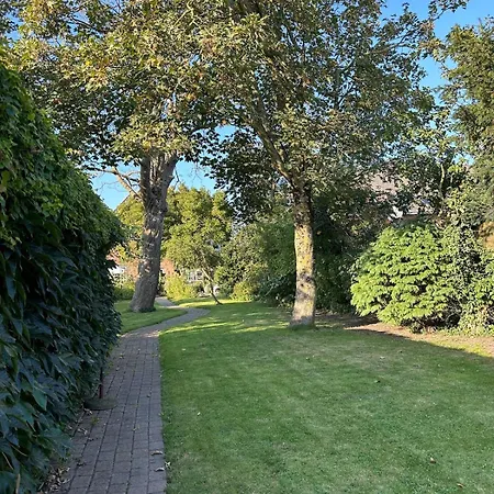Gemuetliche Mit Garten Garding